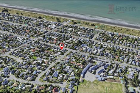 Photo of property in 120 Estuary Road, South New Brighton, Christchurch, 8062