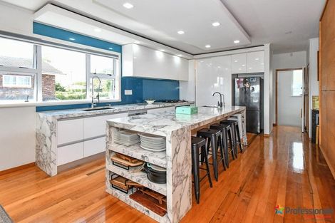 Photo of property in 54 Church Road, Mangere Bridge, Auckland, 2022
