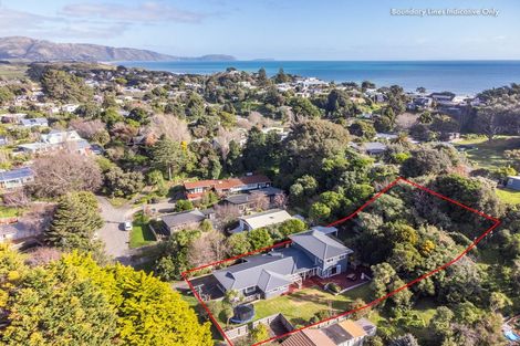 Photo of property in 20 Dell Road, Raumati South, Paraparaumu, 5032
