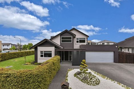 Photo of property in 17 Hinau Street, New Lynn, Auckland, 0600