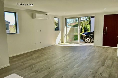 Photo of property in 2d/4 Sunnynook Road, Sunnynook, Auckland, 0620