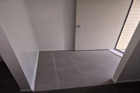Photo of property in 64 Popokatea Drive, Takanini, 2112