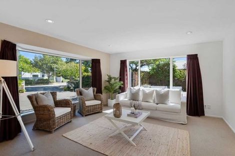 Photo of property in 2 Lewisham Park, St Albans, Christchurch, 8052