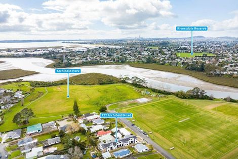 Photo of property in 5/122 Archibald Road, Kelston, Auckland, 0602