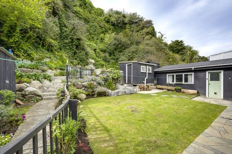 Photo of property in 151 Shakespeare Road, Bluff Hill, Napier, 4110