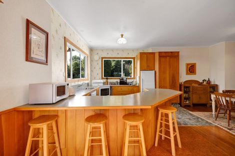 Photo of property in 724 Ararata Road, Ararata, Hawera, 4674