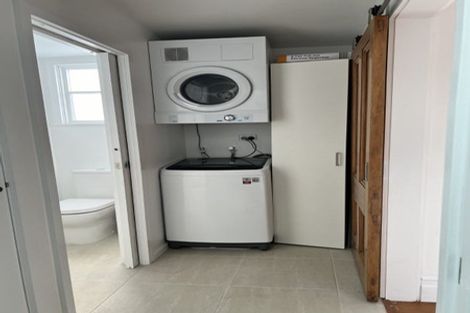 Photo of property in 55 Wright Street, Mount Cook, Wellington, 6021