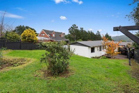 Photo of property in 183 Holborn Drive, Stokes Valley, Lower Hutt, 5019