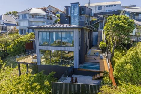 Photo of property in 14 Shalimar Crescent, Khandallah, Wellington, 6035