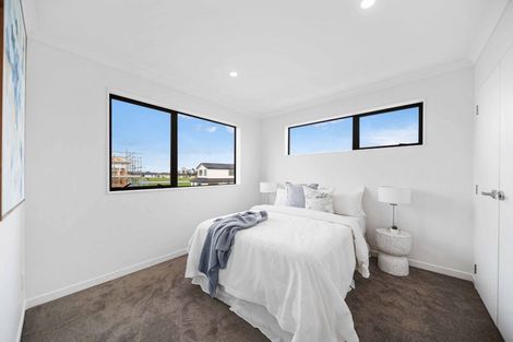 Photo of property in 17 Kaitiaki Drive, Clarks Beach, 2122