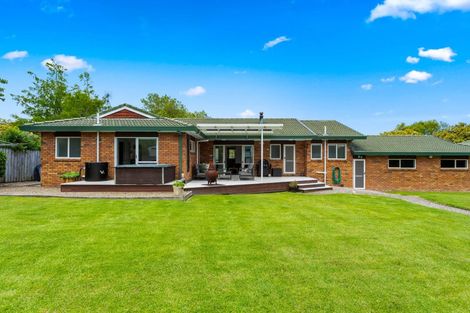 Photo of property in 19 Rosella Grove, Waimauku, 0812