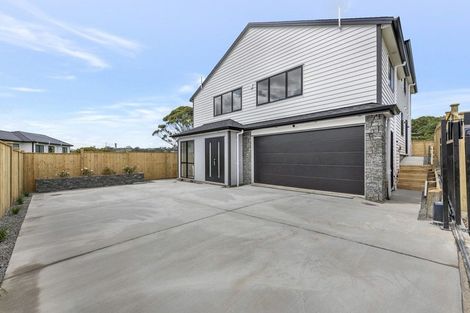 Photo of property in 2a Ballyalton Crescent, Flat Bush, 2019