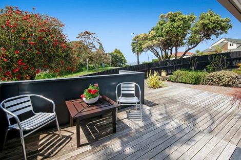 Photo of property in 1 Ngahere Views, Orewa, 0931