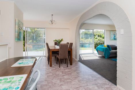 Photo of property in 27 Waingake Road, Manutuke, 4072