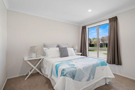 Photo of property in 19 Watkins Road, Cambridge, 3434