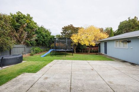 Photo of property in 3 Wincanton Place, Awapuni, Palmerston North, 4412