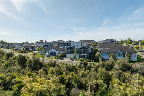 Photo of property in 61 Pitoitoi Drive, Riverhead, 0820