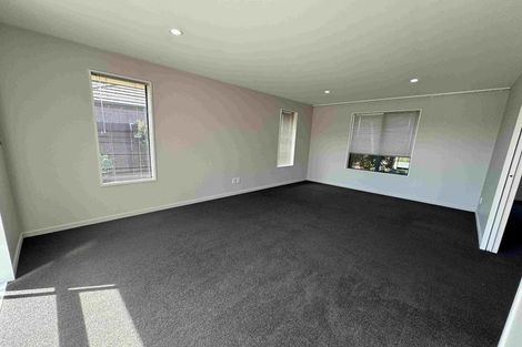 Photo of property in 34 Davaar Crescent, Broomfield, Christchurch, 8042
