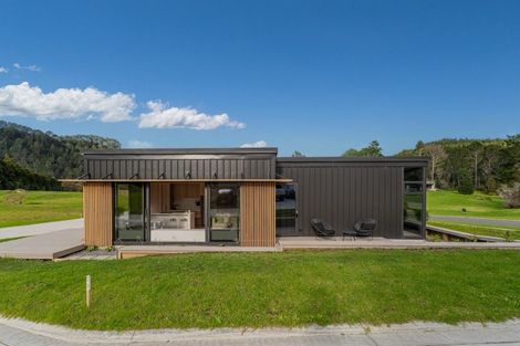 Photo of property in 11 Pinnacles Lane, Pauanui, 3579