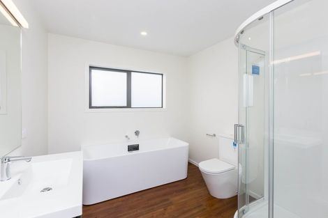 Photo of property in 7 Thornbury Lane, Timberlea, Upper Hutt, 5018
