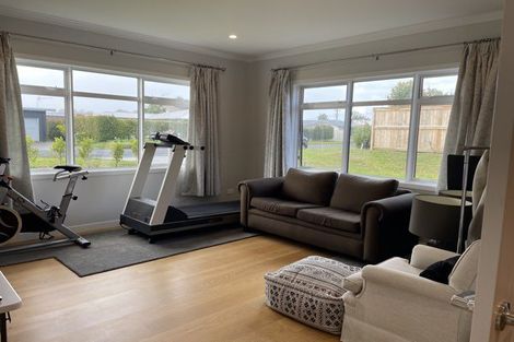 Photo of property in 56 George Street, Riverhead, 0820