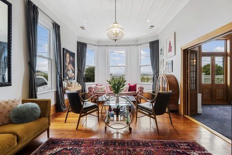 Photo of property in 50 Overtoun Terrace, Hataitai, Wellington, 6021