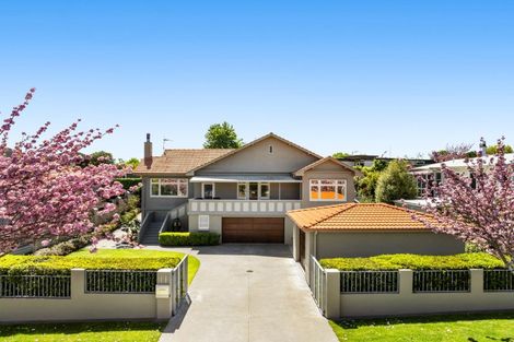 Photo of property in 11 Chambers Street, Havelock North, 4130