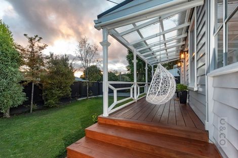 Photo of property in 5 Elliot Street, Riverhead, 0820