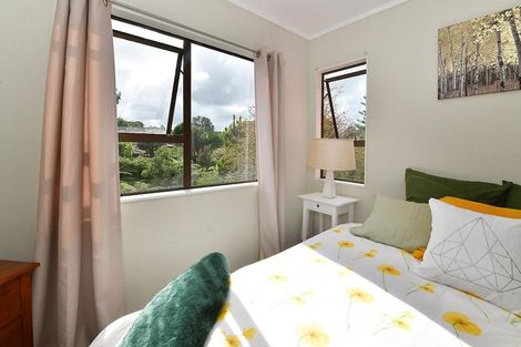 Photo of property in 3/427 Don Buck Road, Massey, Auckland, 0614