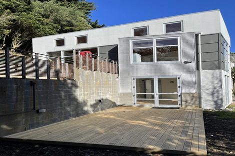 Photo of property in 1-7 Sheridan Terrace, Johnsonville, Wellington, 6037