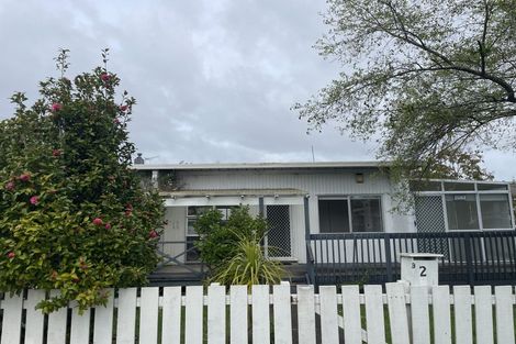 Photo of property in 3/122 Archers Road, Glenfield, Auckland, 0629