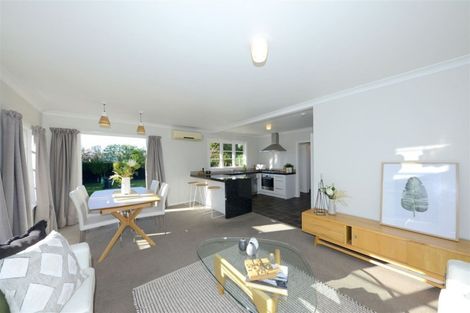 Photo of property in 2 Jameson Avenue, St Albans, Christchurch, 8052