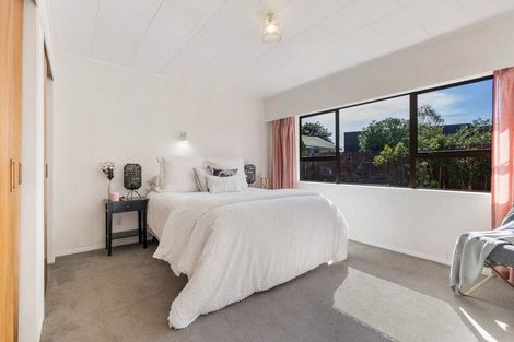 Photo of property in 12 Melandra Road, Stanmore Bay, Whangaparaoa, 0932