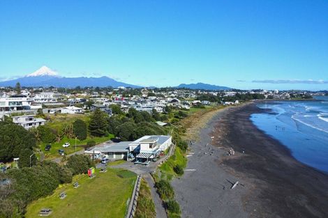 Photo of property in 47 Mclean Street, Strandon, New Plymouth, 4312
