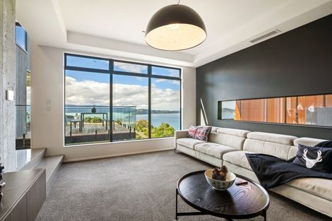 Photo of property in 14 Shalimar Crescent, Khandallah, Wellington, 6035