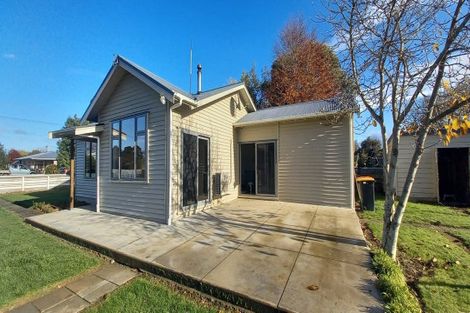 Photo of property in 6 Half Mile Road, Tuatapere, 9620