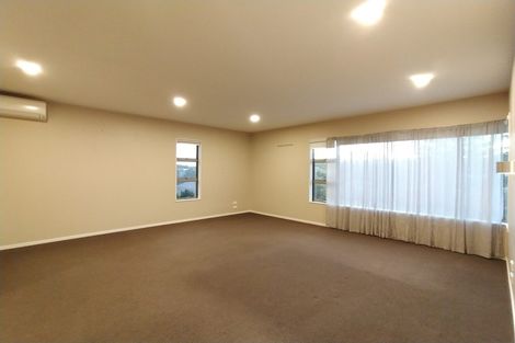 Photo of property in 10a Waterloo Road, Milford, Auckland, 0620