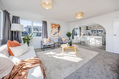 Photo of property in 52 Zelda Avenue, Clover Park, Auckland, 2023