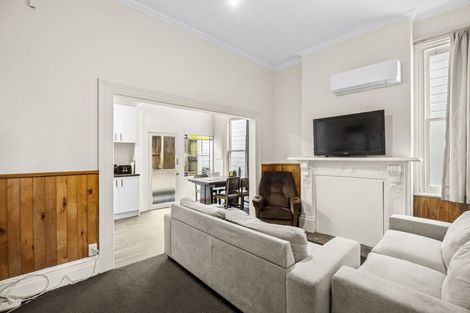 Photo of property in 44 Heriot Row, Dunedin Central, Dunedin, 9016