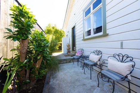 Photo of property in 63 Ferry Road, Clive, 4102