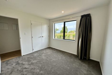 Photo of property in 78a West Harbour Drive, West Harbour, Auckland, 0618