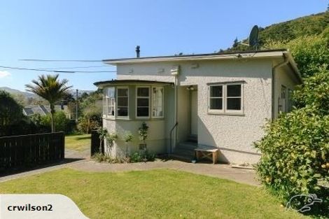 Photo of property in 84 Norton Park Grove, Waterloo, Lower Hutt, 5011
