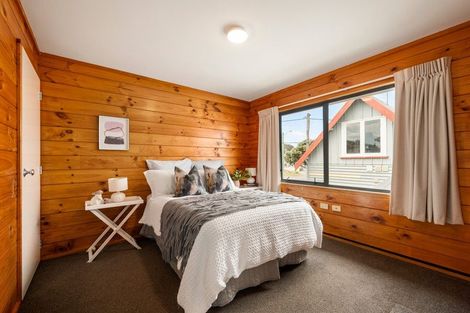 Photo of property in 1a Troy Street, Kilbirnie, Wellington, 6022