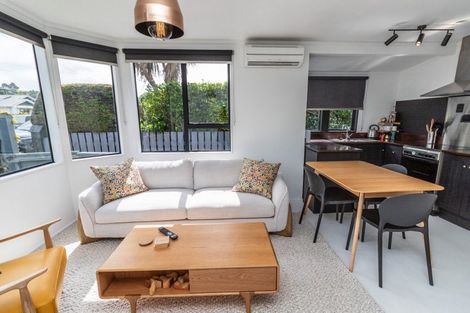 Photo of property in 36a Ellesmere Avenue, Miramar, Wellington, 6022