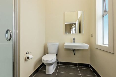 Photo of property in The Terraces, 10/9 Humber Street, Pandora, Napier, 4110