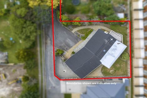 Photo of property in 16 Utauta Street, Waikanae, 5036