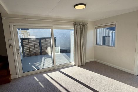 Photo of property in 8 Karaka Street, Hokowhitu, Palmerston North, 4410