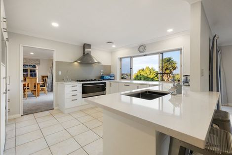 Photo of property in 9 Gilbert Court, Rototuna, Hamilton, 3210