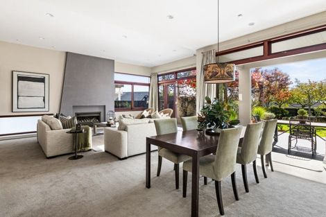 Photo of property in 1a Gillean Street, Havelock North, 4130