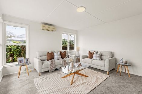 Photo of property in 43 Aldershot Street, Aranui, Christchurch, 8061